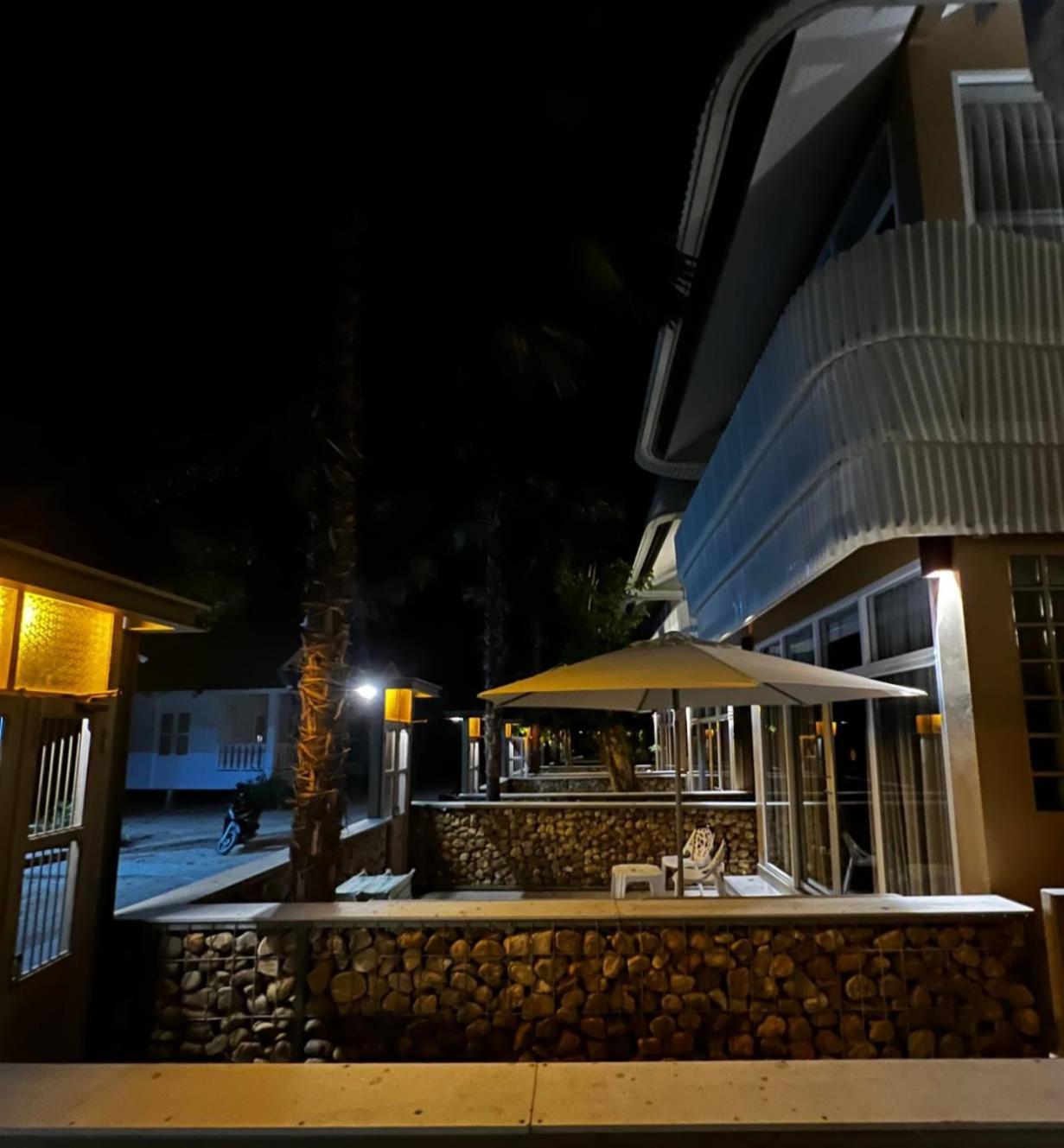 Amity Beach Resort Lamaj-part Kültér fotó